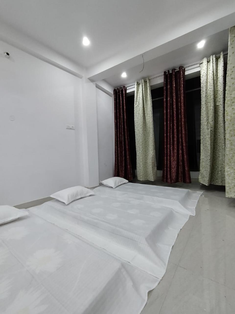 Triveni Sangam Guest House Allāhābād Junction Екстериор снимка