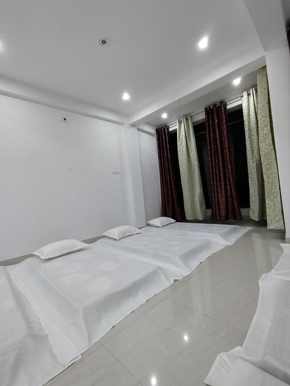 Triveni Sangam Guest House Allāhābād Junction Екстериор снимка