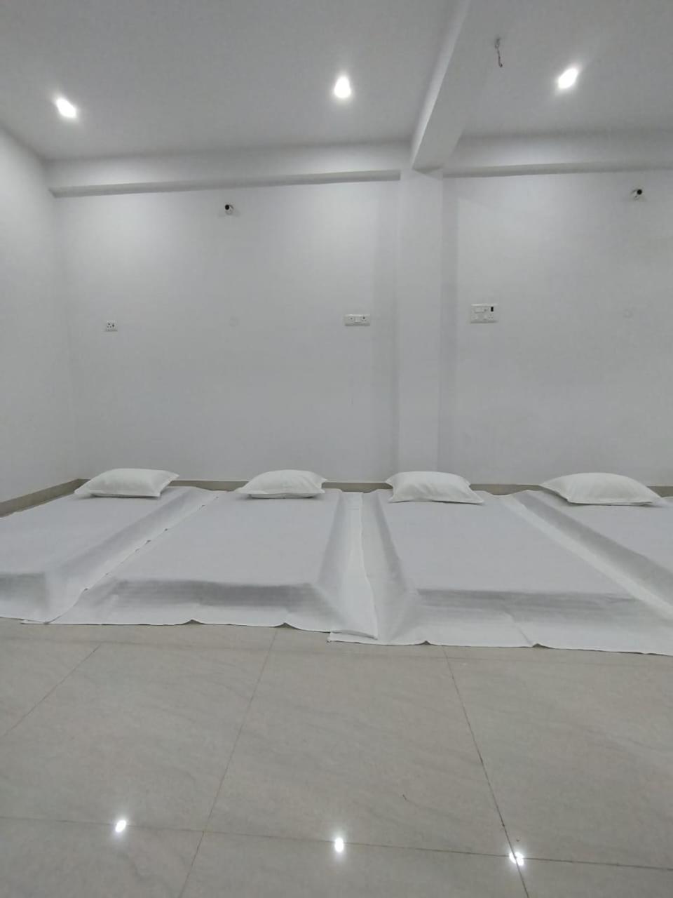 Triveni Sangam Guest House Allāhābād Junction Екстериор снимка