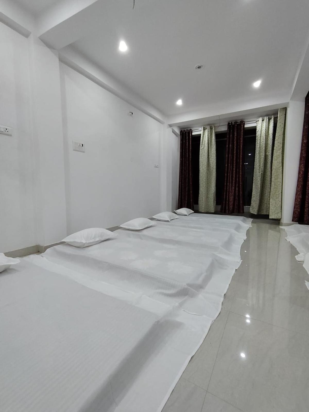 Triveni Sangam Guest House Allāhābād Junction Екстериор снимка